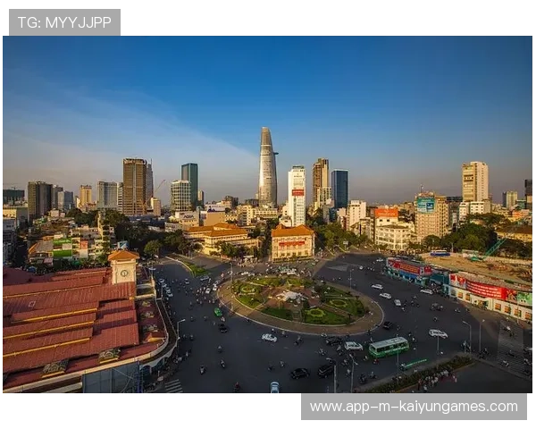 胡志明市马拉松：越南选手接连突破，赛事精彩纷呈！，越南胡志明市航拍